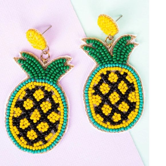 One Blessed Nana Jewelry - NWT BOUTIQUE PINEAPPLE PARADISE SEED BEAD EARRINGS